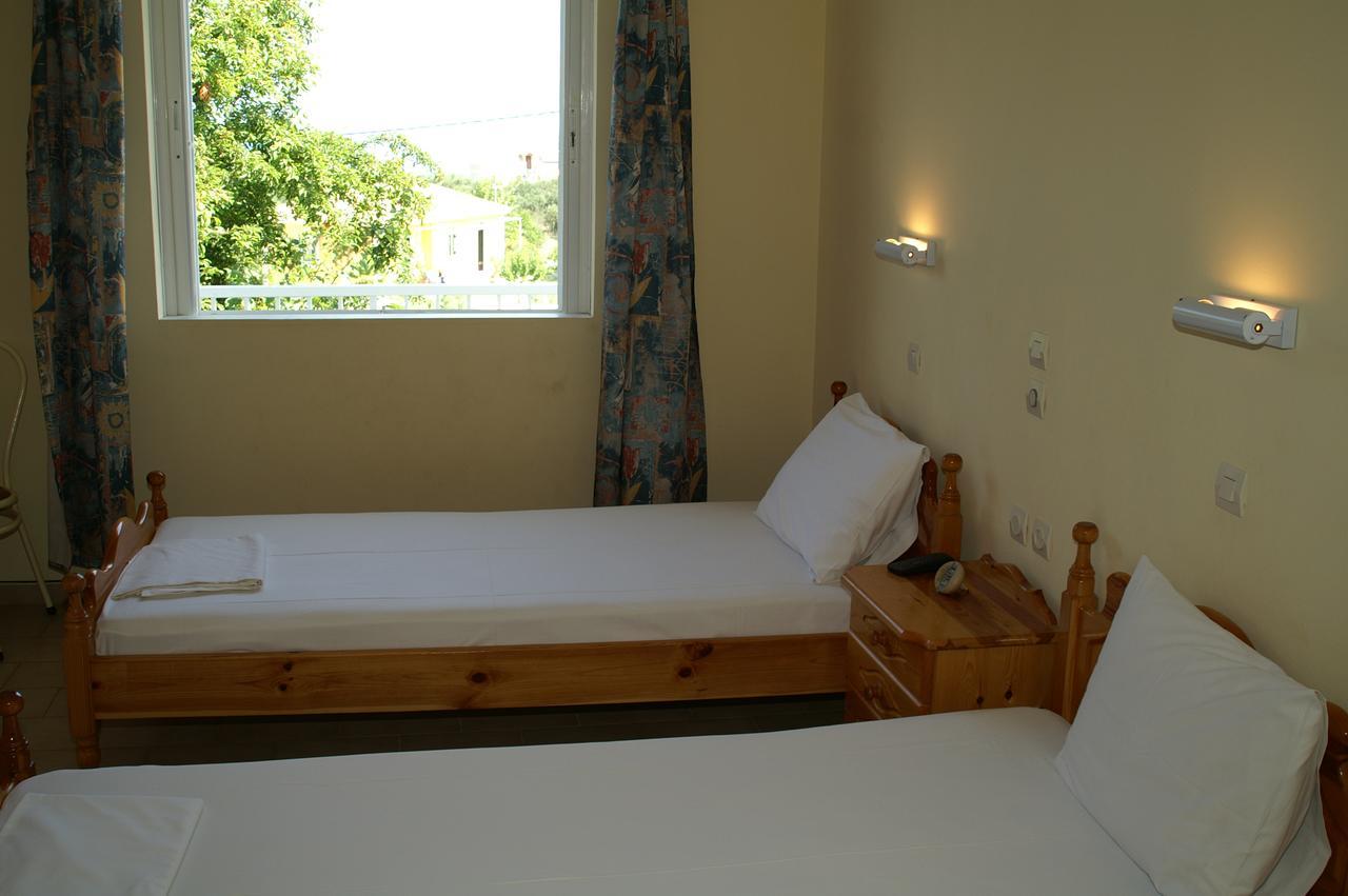 Pansion Tonia Lejlighedshotel Zákynthos by Eksteriør billede