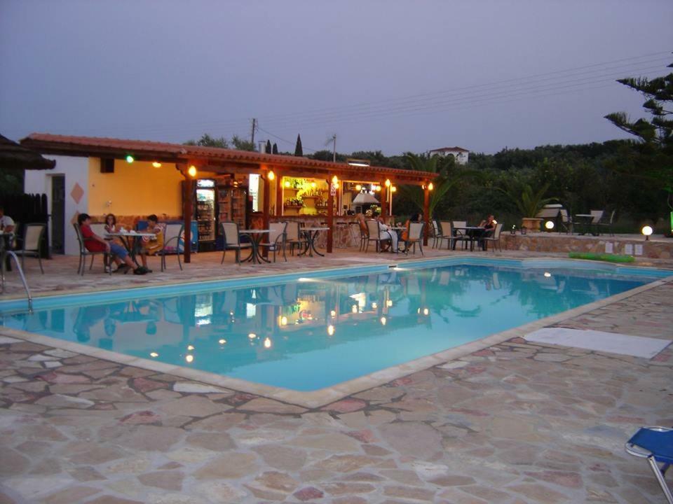 Pansion Tonia Lejlighedshotel Zákynthos by Eksteriør billede