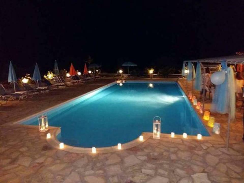 Pansion Tonia Lejlighedshotel Zákynthos by Eksteriør billede